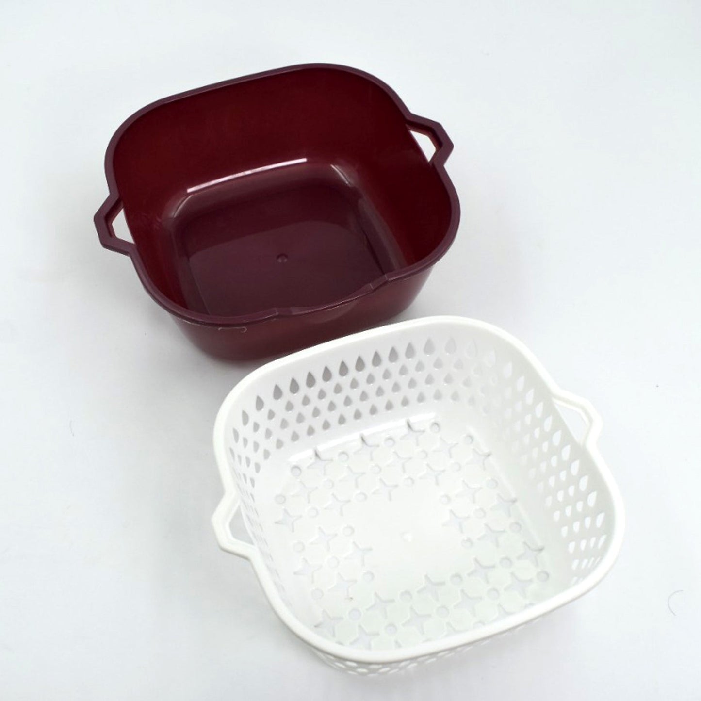 Versatile basket strainer for washing fruits and vegetables