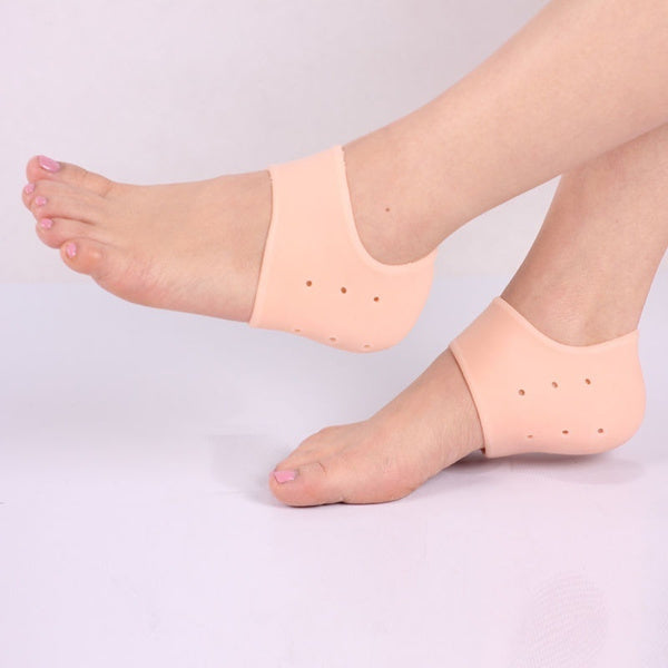 Reusable foot protector socks for heel care