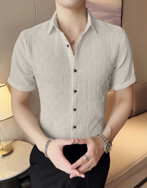 Men Regular Fit Shirt with Spread Collar