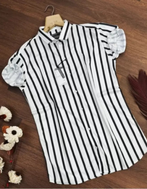 Men Regular Fit Striped Curved Collar Casual Shirt